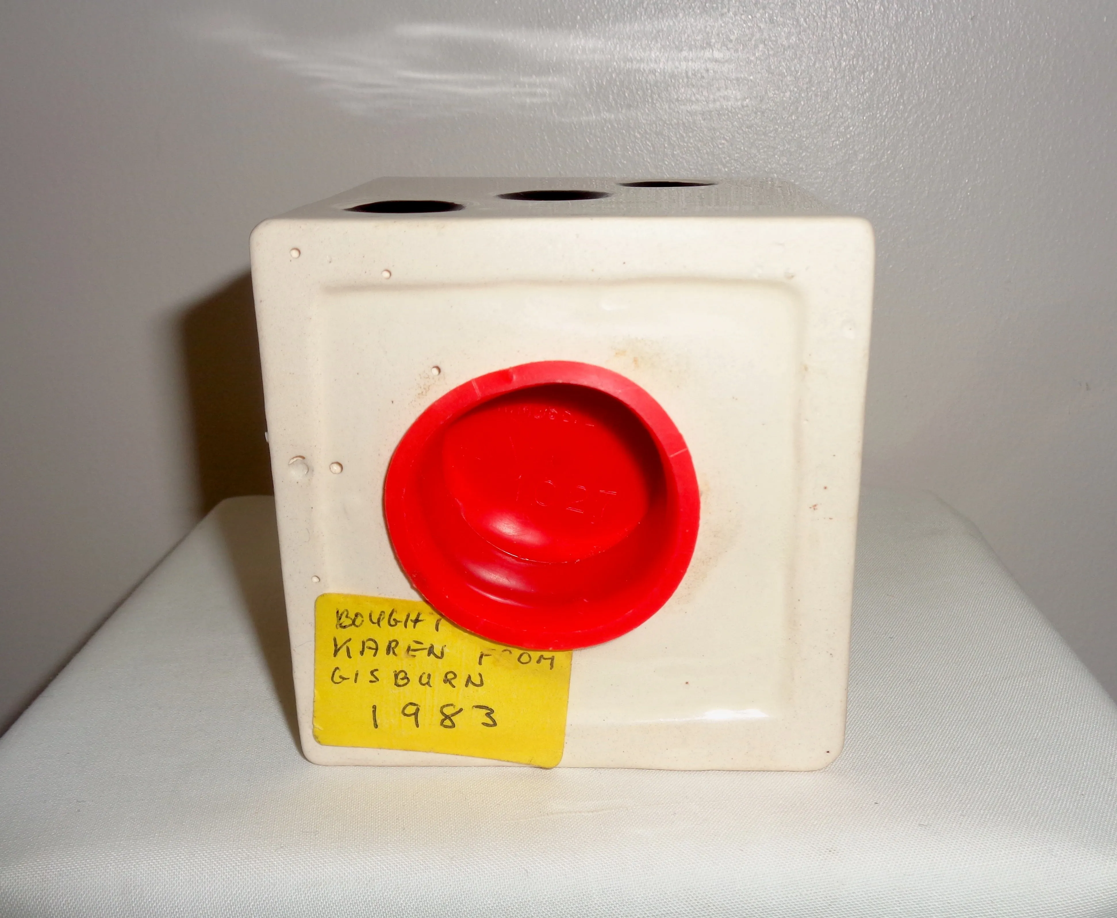 1980s R Moss Ltd Die (Dice) Ceramic Cubic Money Box 1027