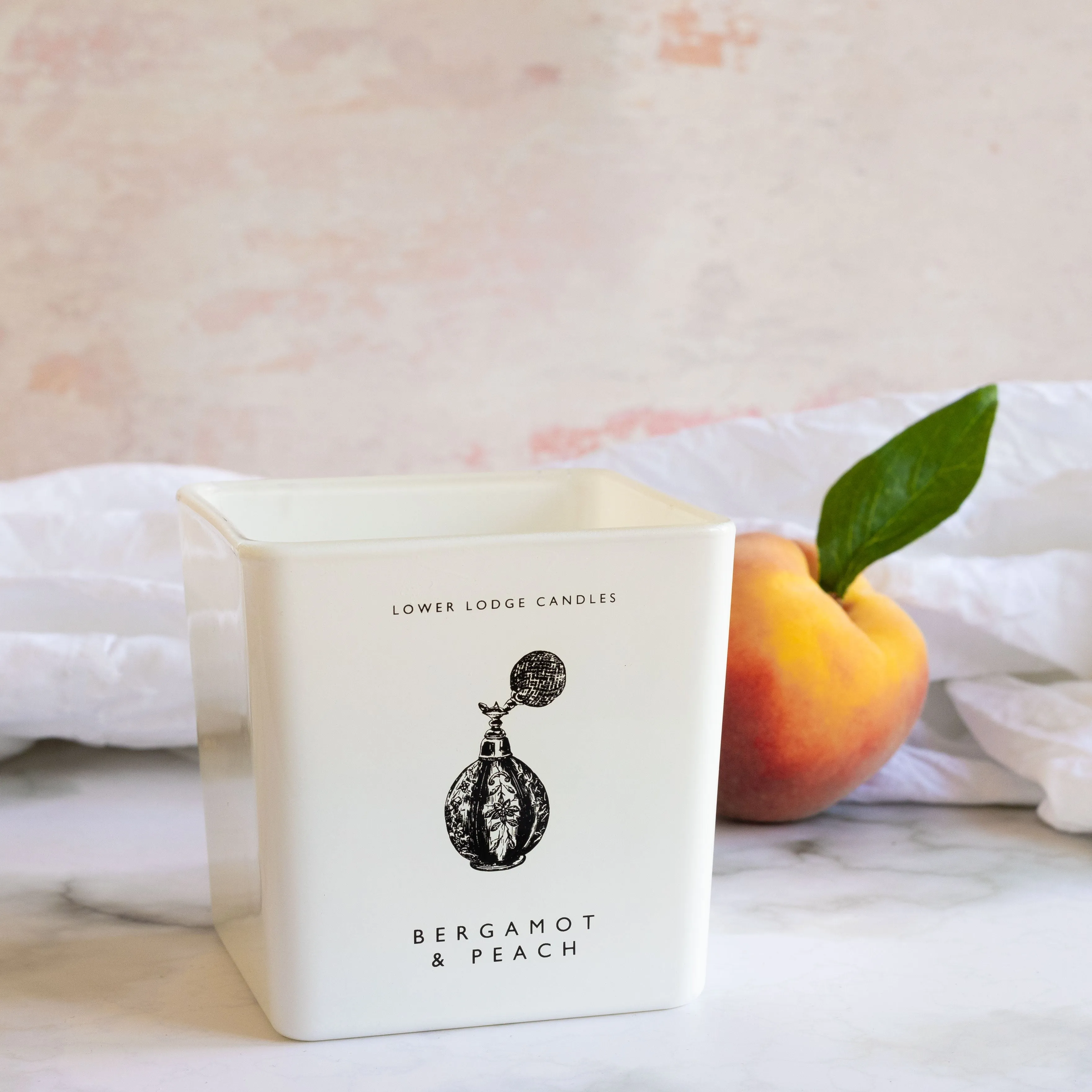 Bergamot and Peach Deluxe Scented Candle