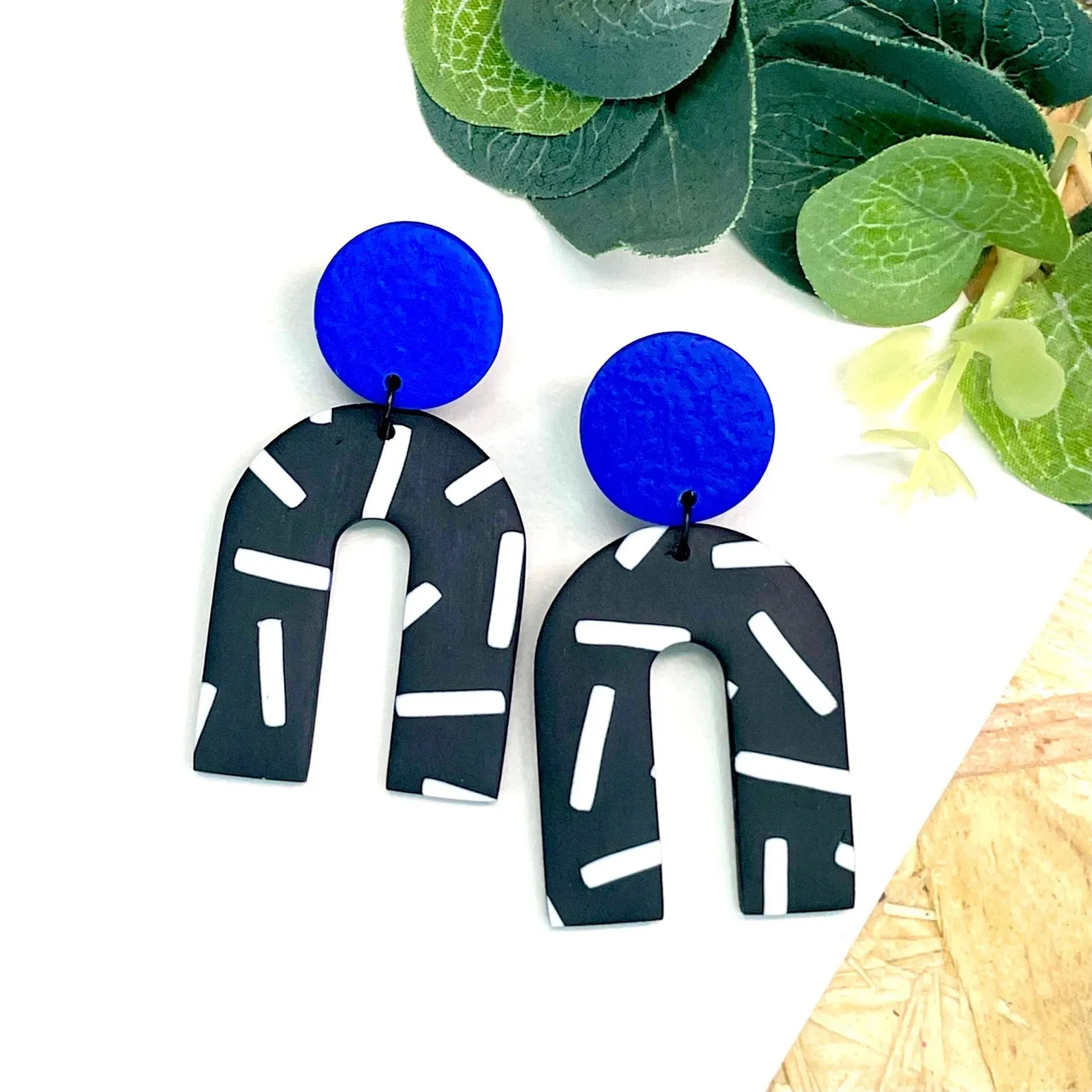 Black with White Sprinkle Arch Dangle Earrings
