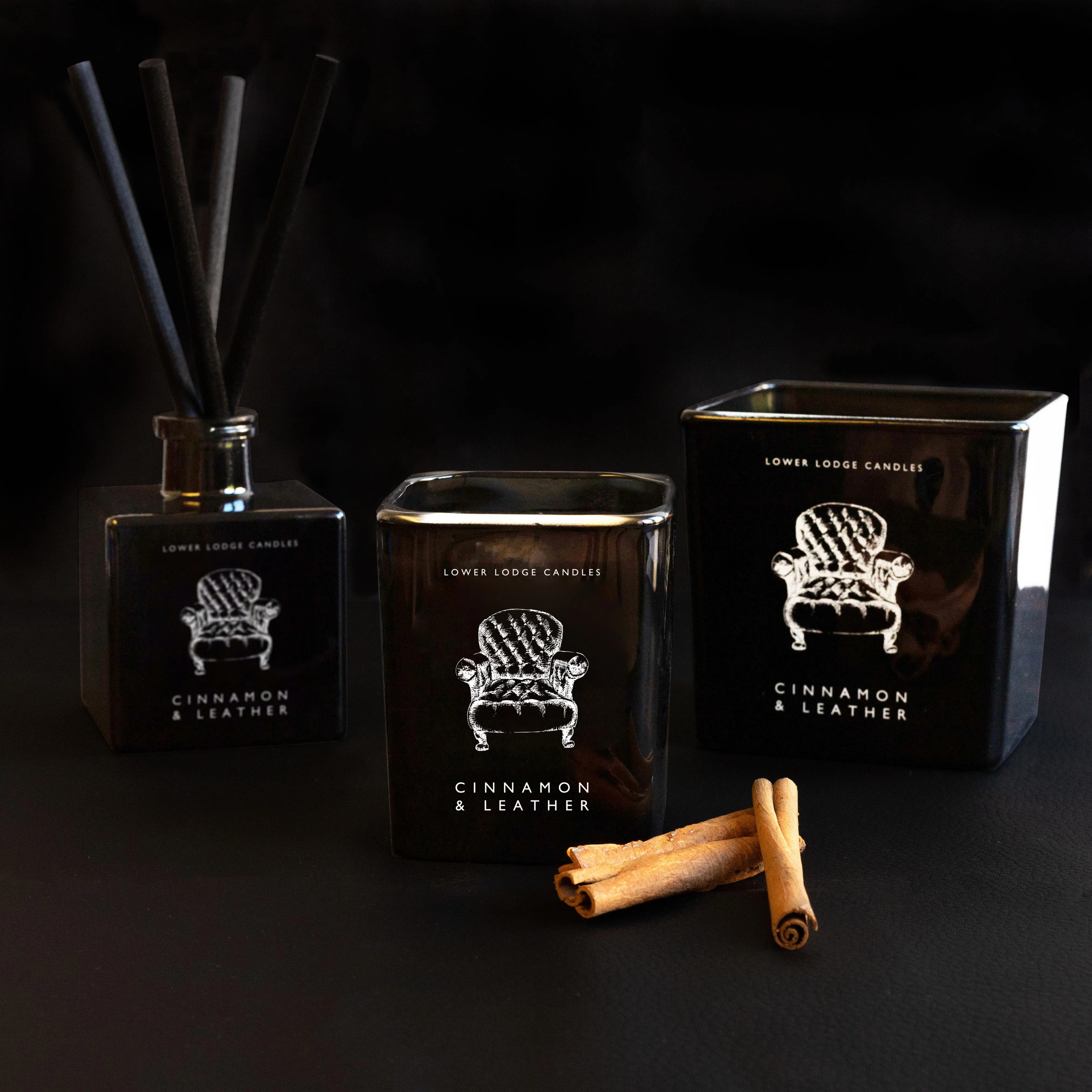 Cinnamon and Leather Deluxe Scented Candle
