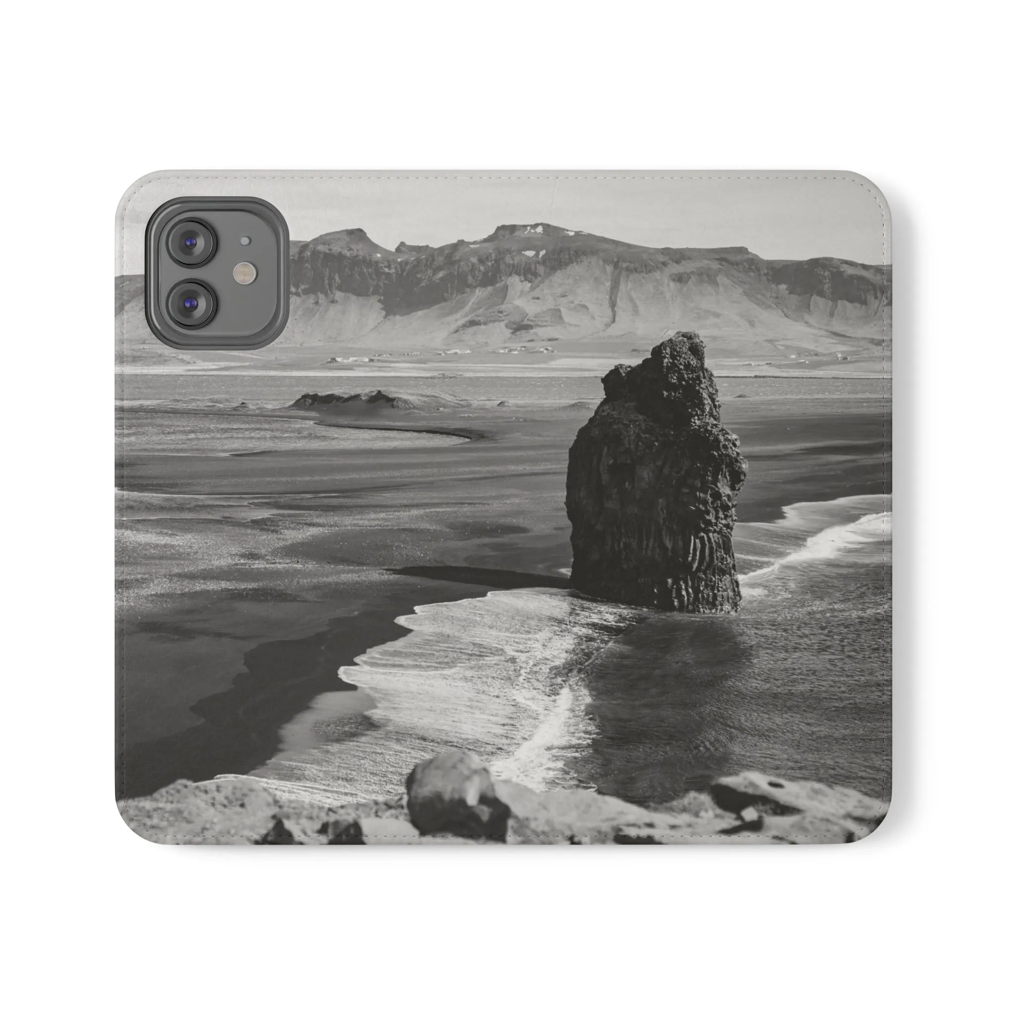 Iceland’s Black Sands in Monochrome Majesty- Flip Cases