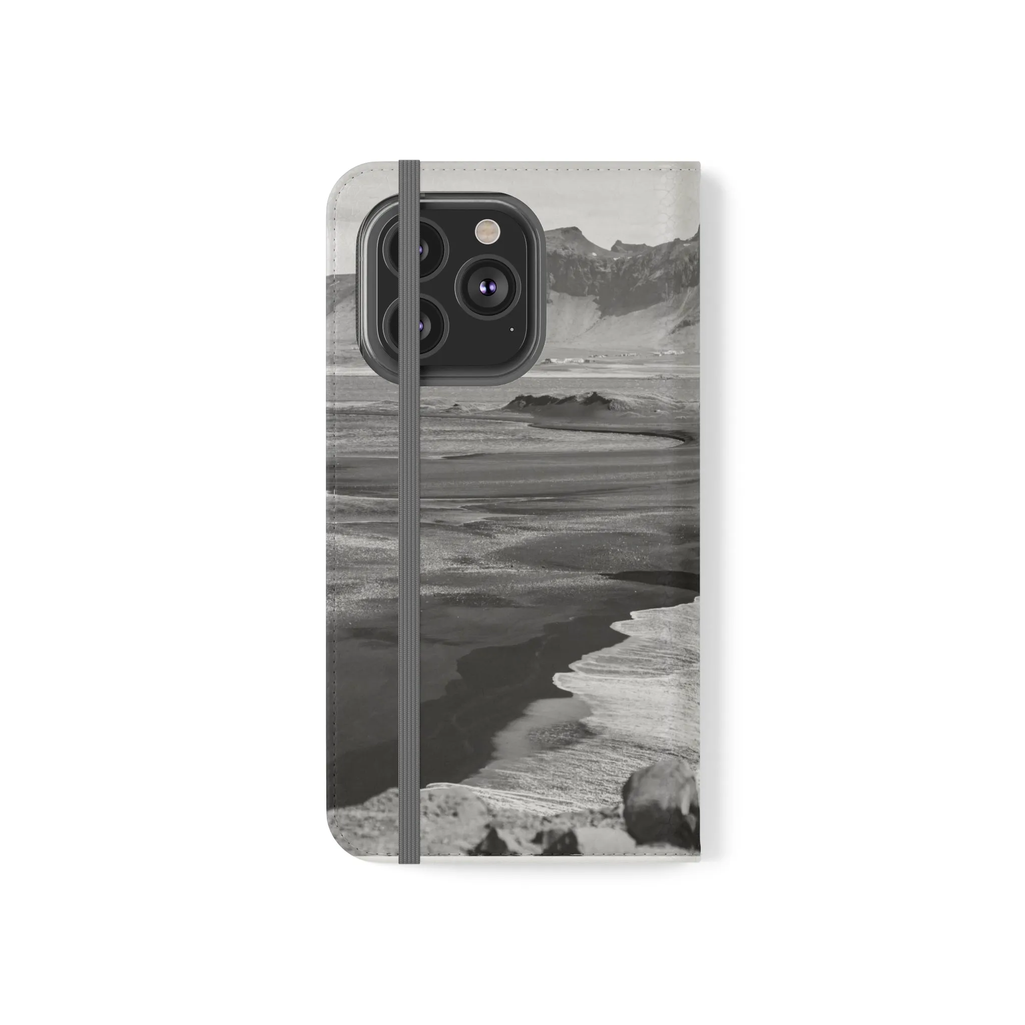 Iceland’s Black Sands in Monochrome Majesty- Flip Cases