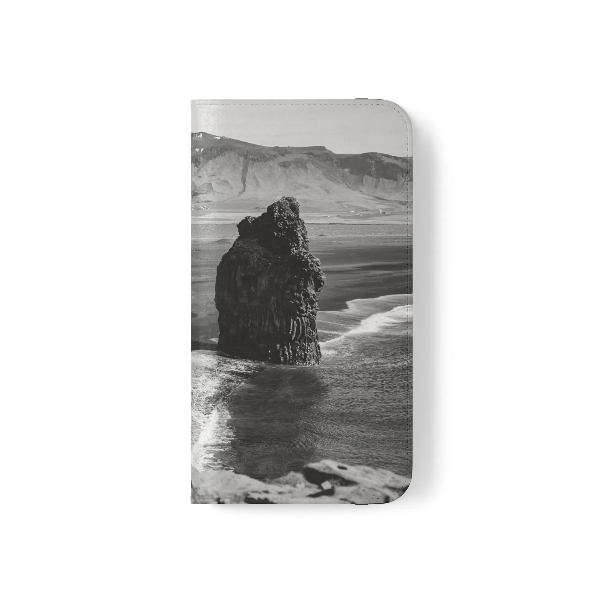 Iceland’s Black Sands in Monochrome Majesty- Flip Cases