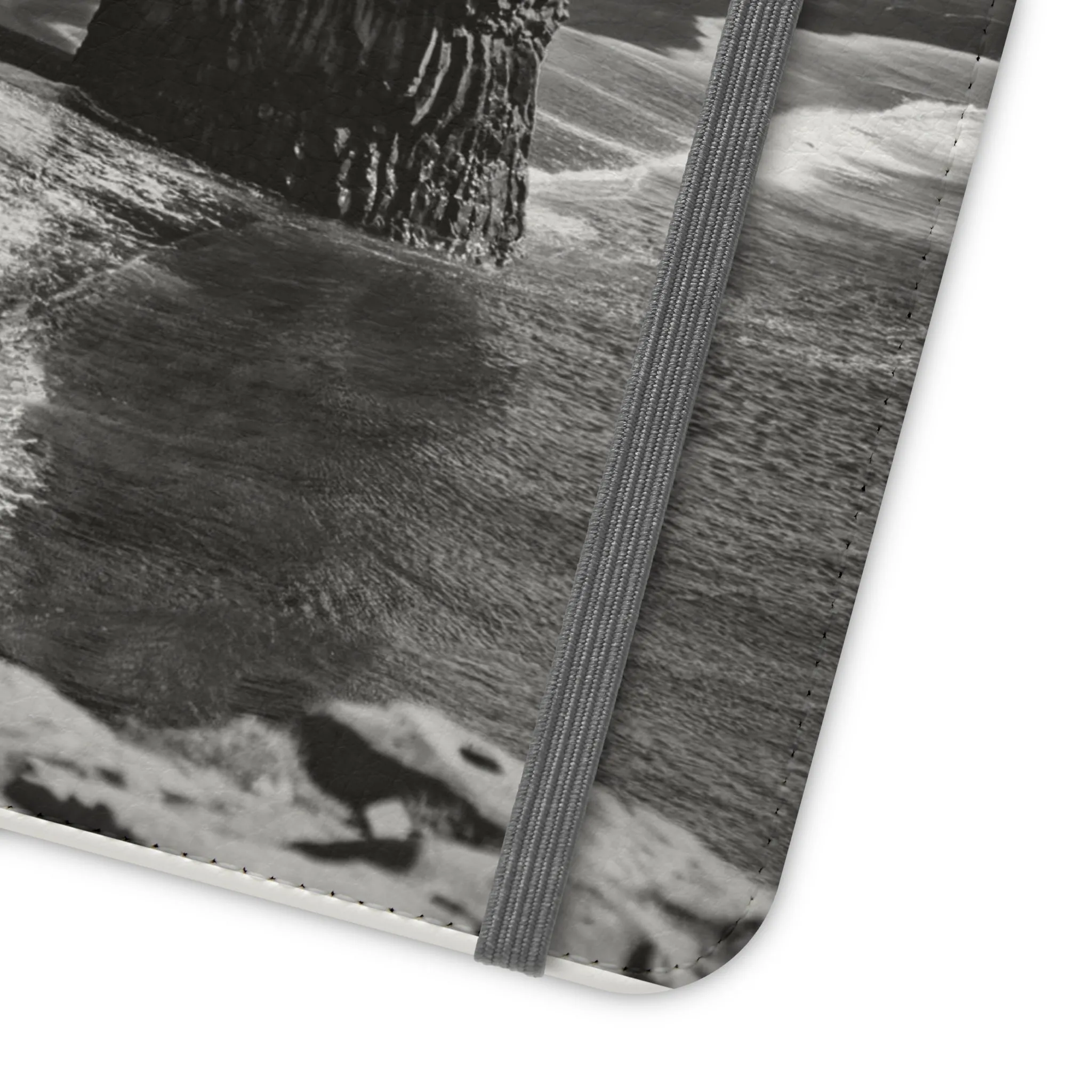 Iceland’s Black Sands in Monochrome Majesty- Flip Cases