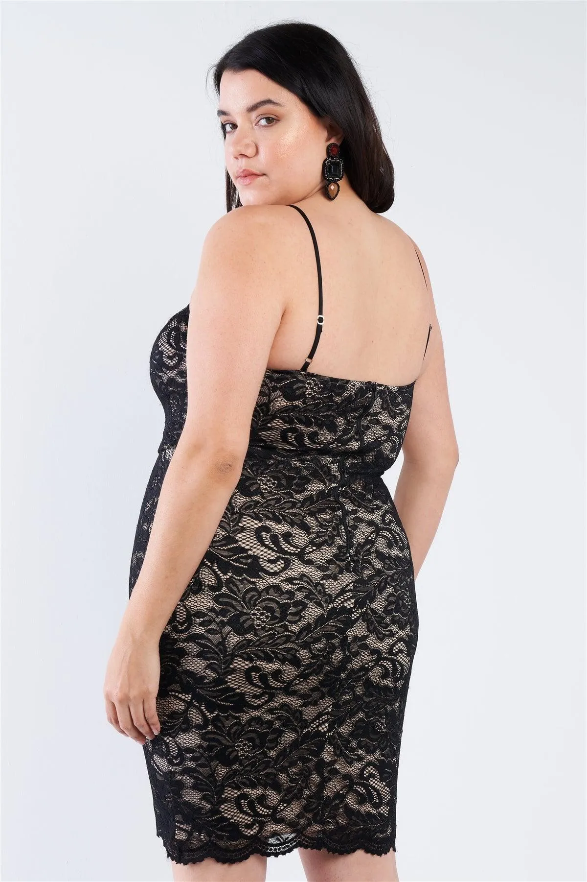 Junior Plus Size Black Floral Lace Bodycon Mini Dress /3-2-2