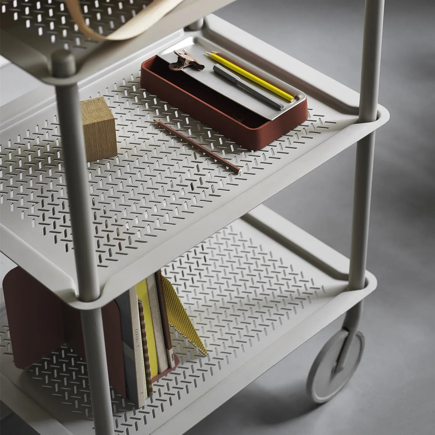 muuto | flow trolley 2 layer | grey
