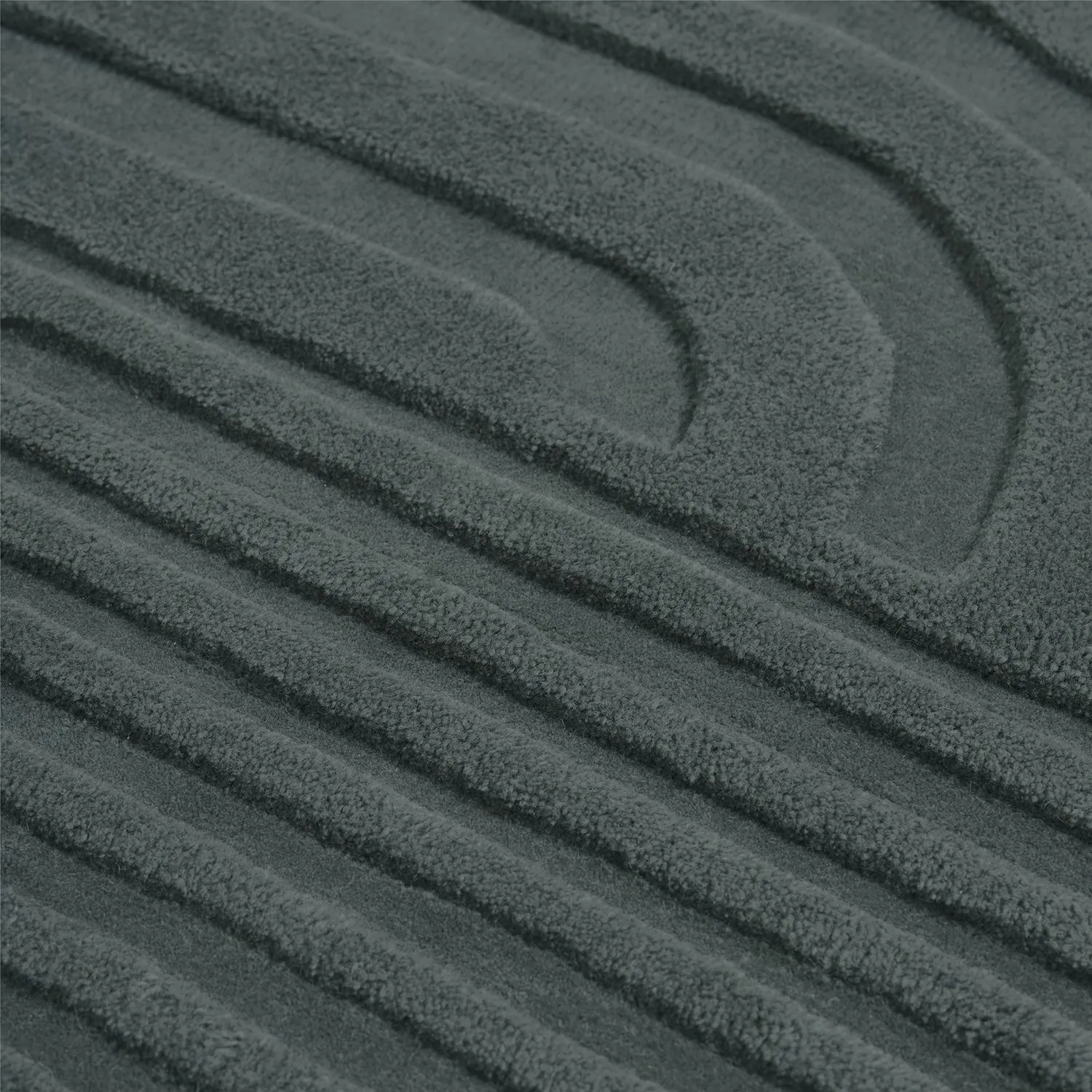 muuto | relevo rug | dark green 200x300cm