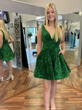 Shiny Sequins V Neck Green Prom Dresses, Short Green Homecoming Dresses, Green Formal Evening Dresses