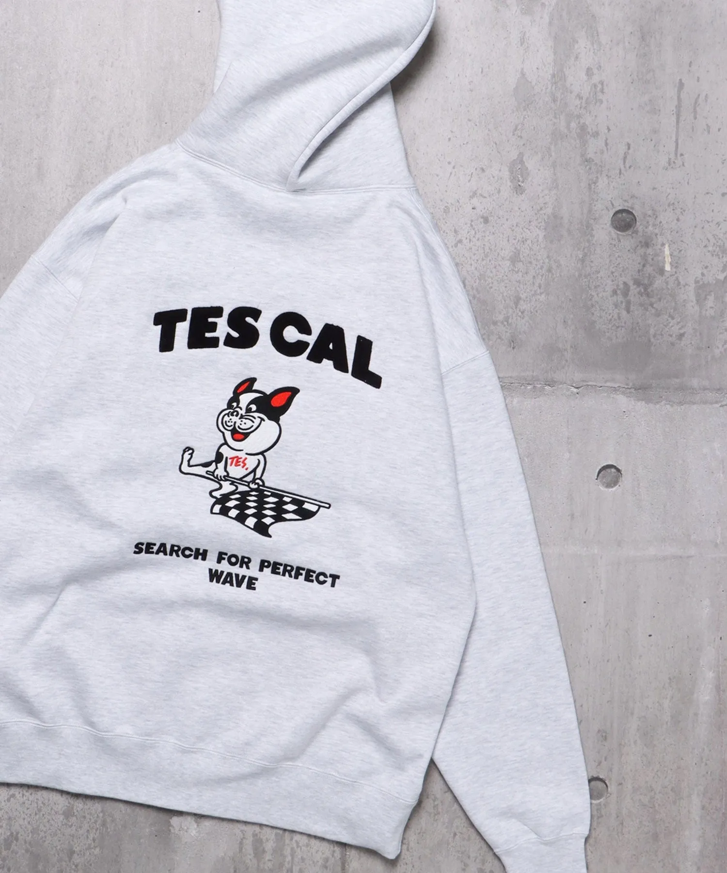TES BUHI BOY EMB BIG SWEAT PARKA / スウェットパーカー