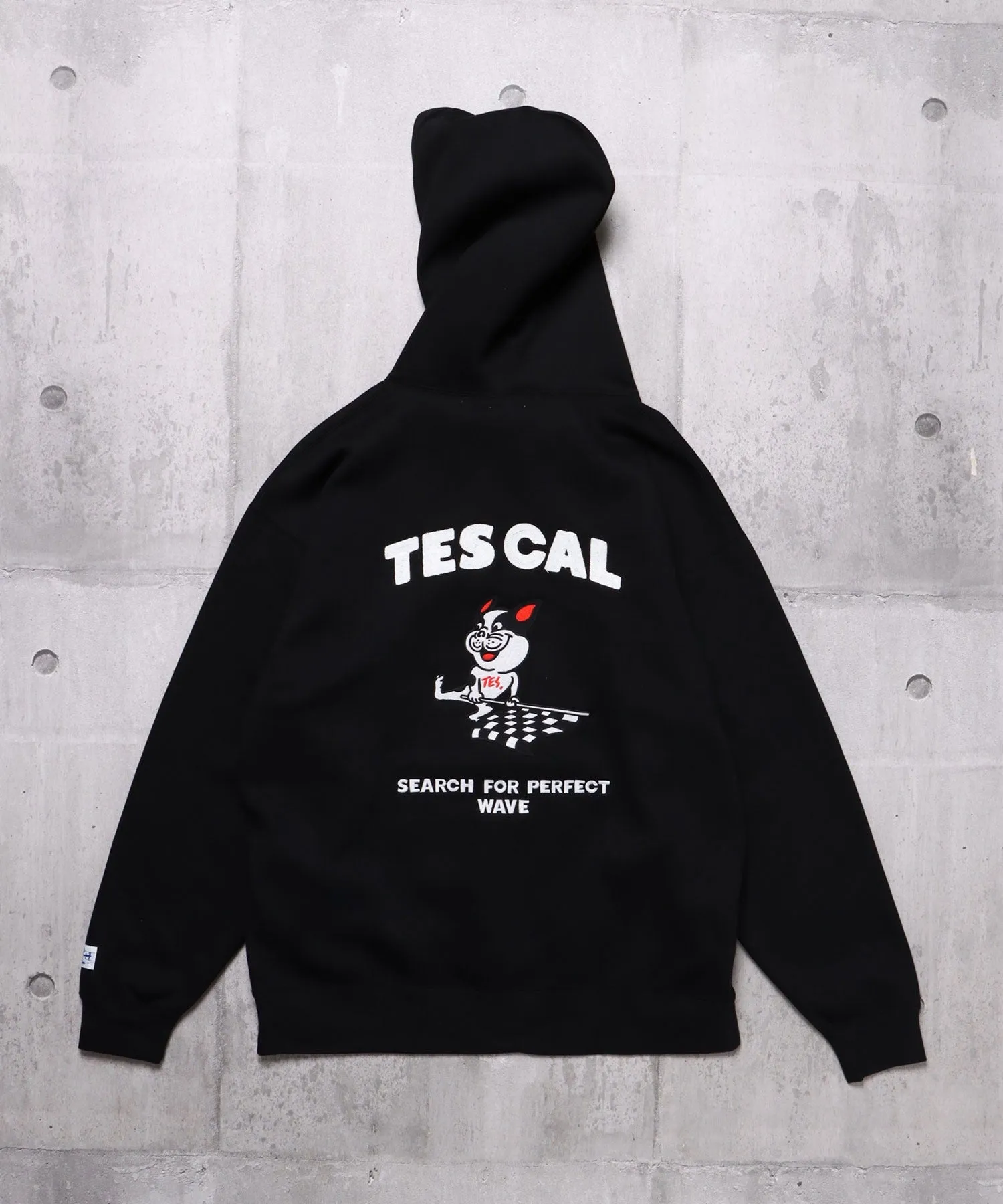 TES BUHI BOY EMB BIG SWEAT PARKA / スウェットパーカー