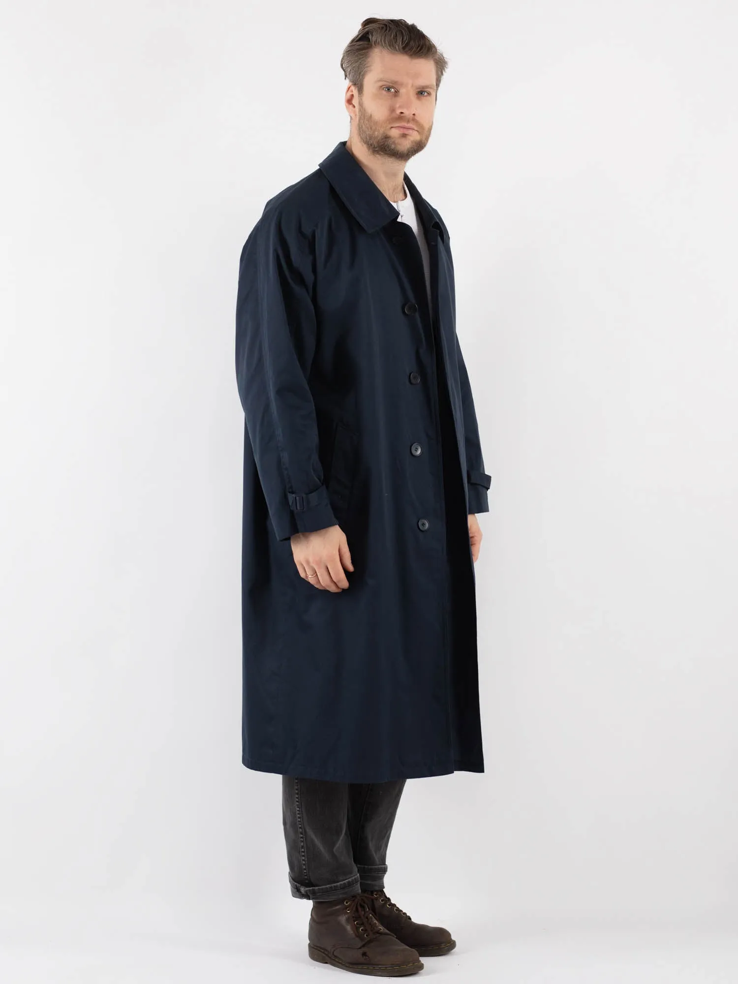Vintage 80's Men Mac Coat in Blue